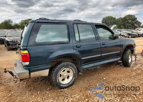1996 Ford Explorer z USA, uszkodzony, nr VIN 1FMDU32P6TZA50186